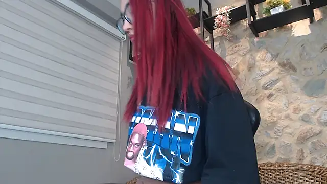 LiaWood  online show from March 20, 2025, 7:25 pm