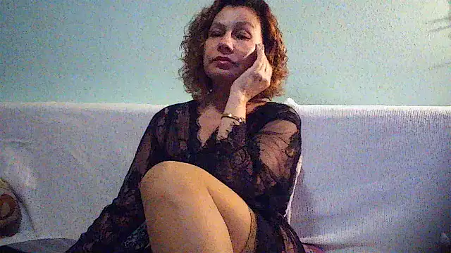 Snapshot of Mat_Elenore chatting on October 5, 2025, 5:31 am Mat Elenore online show from October 5, 2025, 5:31 am