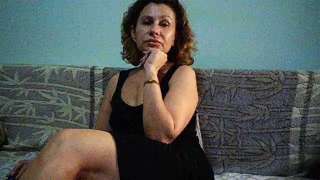 Snapshot of Mat_Elenore chatting on September 8, 2025, 3:44 pm Mat Elenore online show from September 8, 2025, 3:44 pm