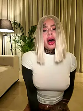 bambixboo online show from September 10, 2025, 7:57 pm