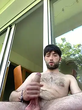 Snapshot of GuillaumebeauZizi chatting on May 25, 2026, 12:04 pm GuillaumebeauZizi online show from May 25, 2026, 12:04 pm