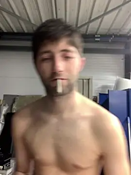 GuillaumebeauZizi online show from February 12, 2026, 5:56 pm