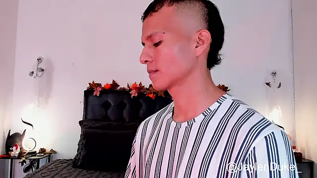 Snapshot of jaylen_and_duke chatting on October 9, 2025, 11:11 am jaylen and duke online show from October 9, 2025, 11:11 am