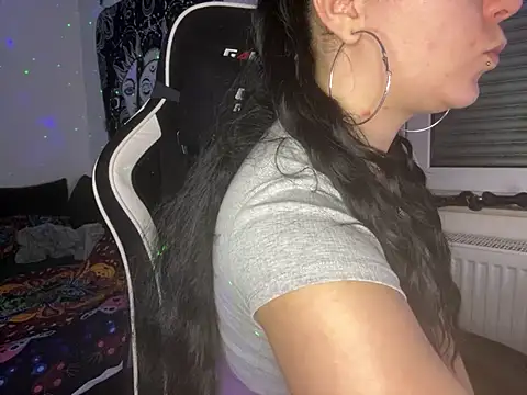 Snapshot of kinkygirl420x chatting on January 30, 2025, 9:04 pm kinkygirl420x online show from January 30, 2025, 9:04 pm