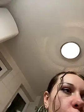 Snapshot of kinkygirl420x chatting on February 13, 2025, 10:00 pm kinkygirl420x online show from February 13, 2025, 10:00 pm