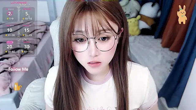 Sweet-18wanwan online show from November 24, 2025, 1:44 pm