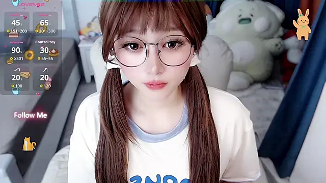 Snapshot of Sweet-18wanwan chatting on May 25, 2026, 10:30 pm Sweet-18wanwan online show from May 25, 2026, 10:30 pm