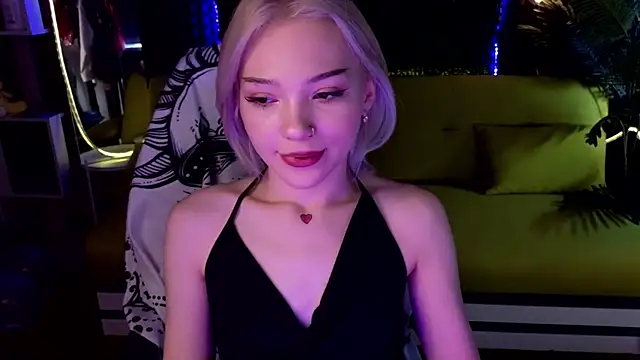 Snapshot of SandraBoyl chatting on January 19, 2025, 4:44 am SandraBoyl online show from January 19, 2025, 4:44 am