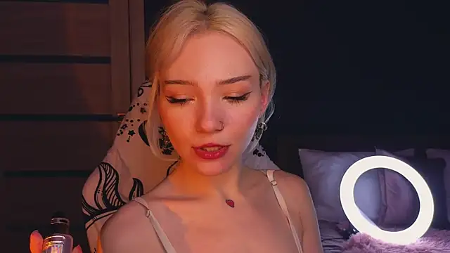 Snapshot of SandraBoyl chatting on January 24, 2025, 4:16 am SandraBoyl online show from January 24, 2025, 4:16 am