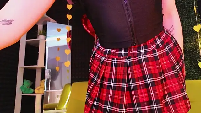 Snapshot of SandraBoyl chatting on February 19, 2025, 7:50 am SandraBoyl online show from February 19, 2025, 7:50 am