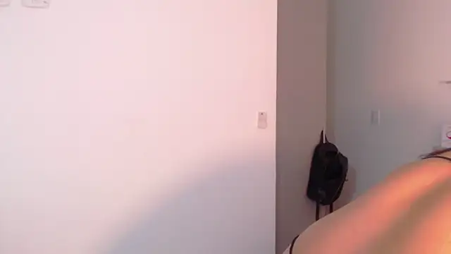 SaraApril 1 online show from March 19, 2025, 12:15 am