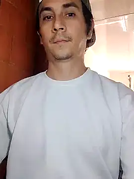 Snapshot of Rejy1992 chatting on January 23, 2025, 7:51 pm Rejy1992 online show from January 23, 2025, 7:51 pm