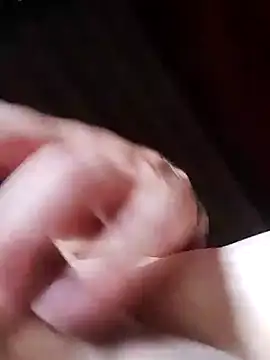 Snapshot of Rejy1992 chatting on February 6, 2025, 4:47 pm Rejy1992 online show from February 6, 2025, 4:47 pm