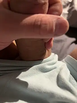 fuckdollflo online show from November 6, 2025, 4:44 pm