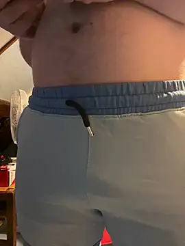 youlo71 online show from March 1, 2025, 4:44 pm