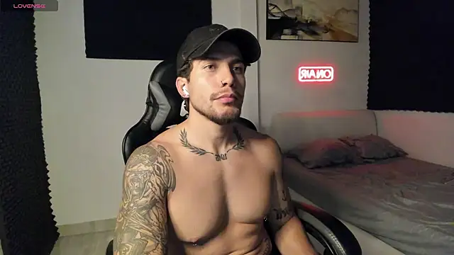 LucianSinclair online show from January 9, 2026, 2:40 am