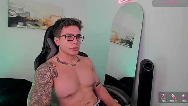 LucianSinclair online show from January 22, 2025, 12:06 am