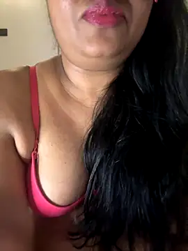 Shasha X online show from December 2, 2025, 7:04 pm