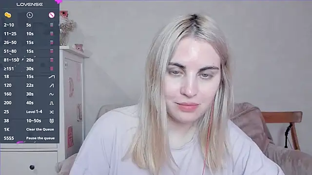 pawpaws online show from November 4, 2025, 11:03 am