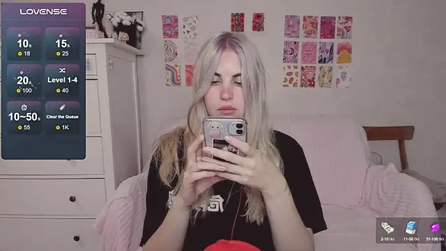 pawpaws online show from October 4, 2025, 7:10 am