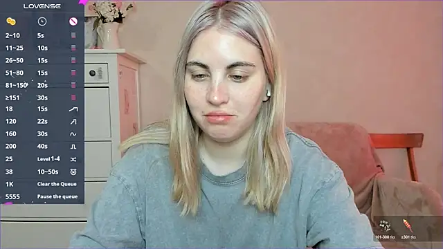 pawpaws online show from November 19, 2025, 9:53 am