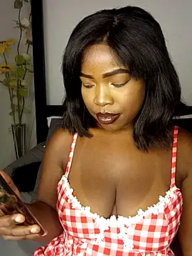 rosey cheeks online show from October 3, 2025, 9:16 pm