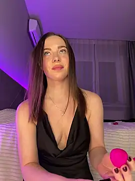 -SweetDi- online show from March 12, 2025, 8:09 pm