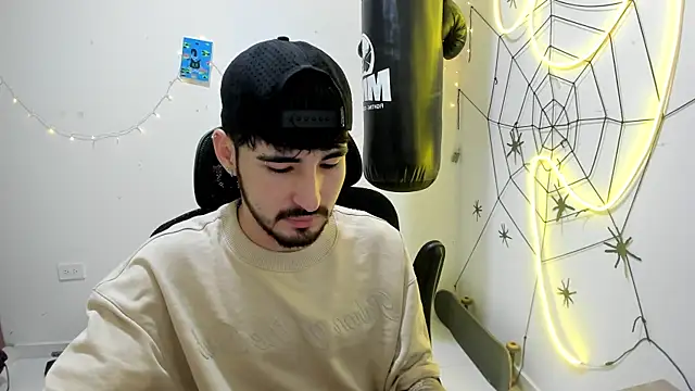 DmitriSanders online show from January 12, 2026, 3:08 pm