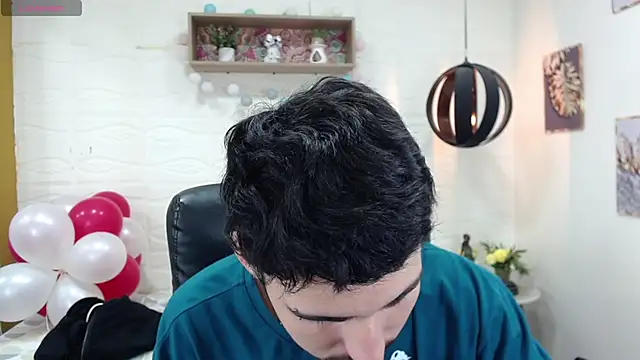 DmitriSanders online show from February 19, 2025, 9:03 pm