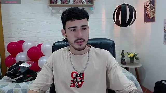 DmitriSanders online show from February 20, 2025, 8:58 pm