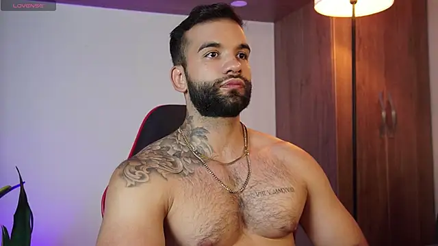 MarkHazze online show from November 15, 2025, 9:41 pm