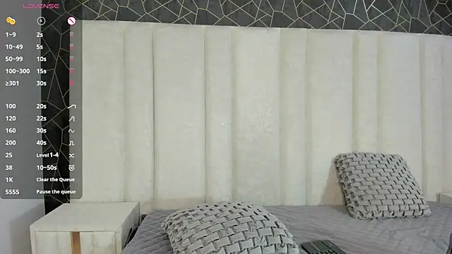 imkrystall online show from March 10, 2025, 12:18 am