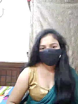 Snapshot of Keerthi-Telugu chatting on July 15, 2026, 4:08 am Keerthi-Telugu online show from July 15, 2026, 4:08 am