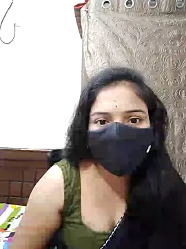 Snapshot of Keerthi-Telugu chatting on July 9, 2026, 4:24 am Keerthi-Telugu online show from July 9, 2026, 4:24 am