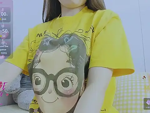 Linh diudang online show from November 5, 2025, 2:36 am