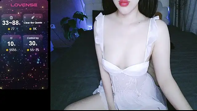  Viviann  online show from December 1, 2024, 4:34 pm