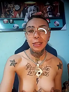 real fenix online show from October 18, 2025, 1:35 pm