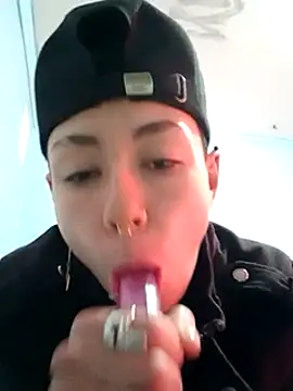 real fenix online show from January 26, 2025, 5:23 pm