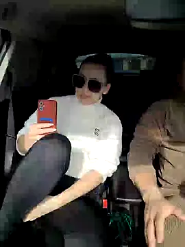 Snapshot of -Pupsiki- chatting on March 19, 2025, 9:17 am -Pupsiki- online show from March 19, 2025, 9:17 am