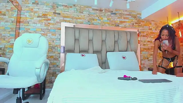 karla dunn online show from September 18, 2025, 8:45 pm