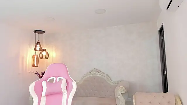 shantallknowless online show from March 10, 2025, 11:45 am