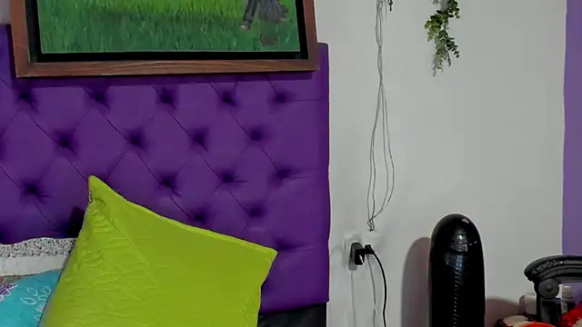 Cloeandtyfanny online show from July 2, 2026, 5:08 pm