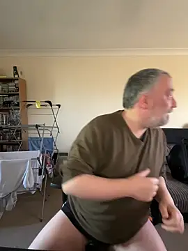 LondonTeffy online show from January 30, 2025, 12:37 pm