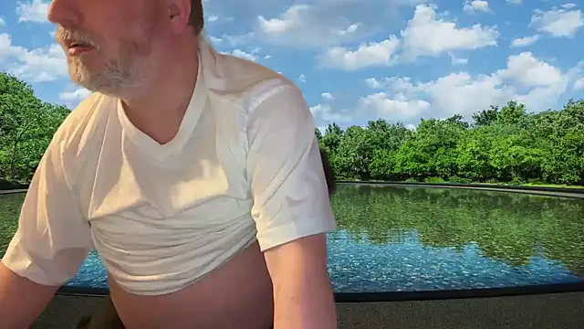 LondonTeffy online show from February 11, 2025, 10:28 pm