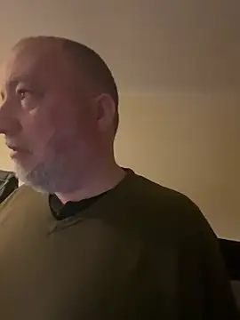 LondonTeffy online show from December 20, 2024, 10:22 pm