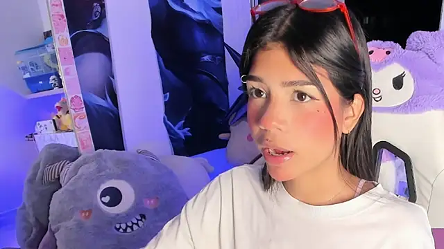 cutestephuwu online show from March 8, 2025, 1:17 am