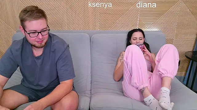 Ksenny online show from October 2, 2025, 2:53 pm