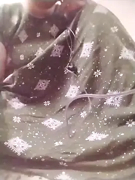 Tamilpriya46 online show from September 22, 2025, 4:46 pm