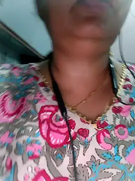 Dianaa9 online show from September 24, 2025, 7:04 am