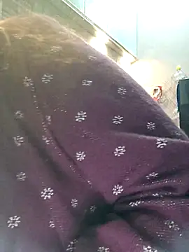 Dianaa9 online show from December 4, 2025, 8:35 am